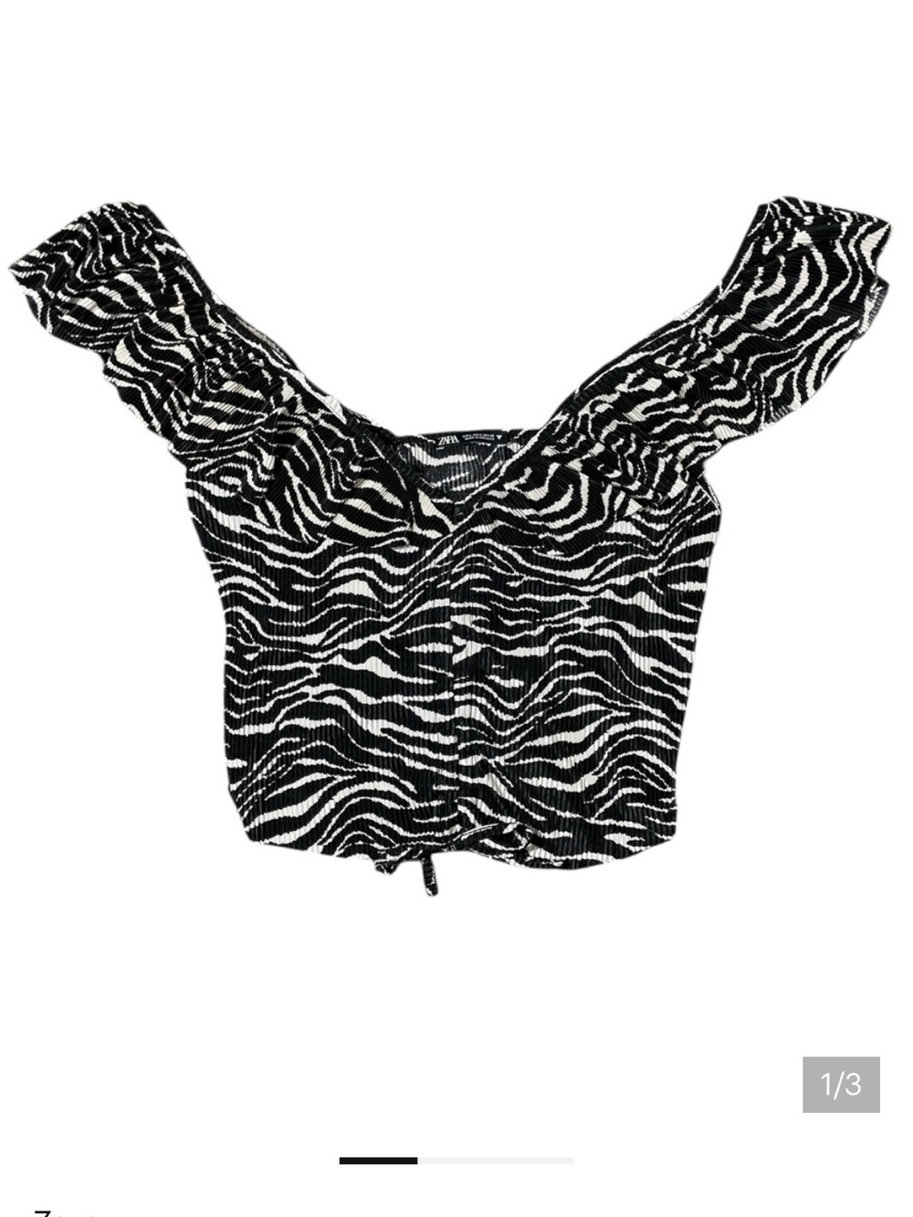 E3- Zebra Print Off-Shoulder Crop Top - Ladies Large